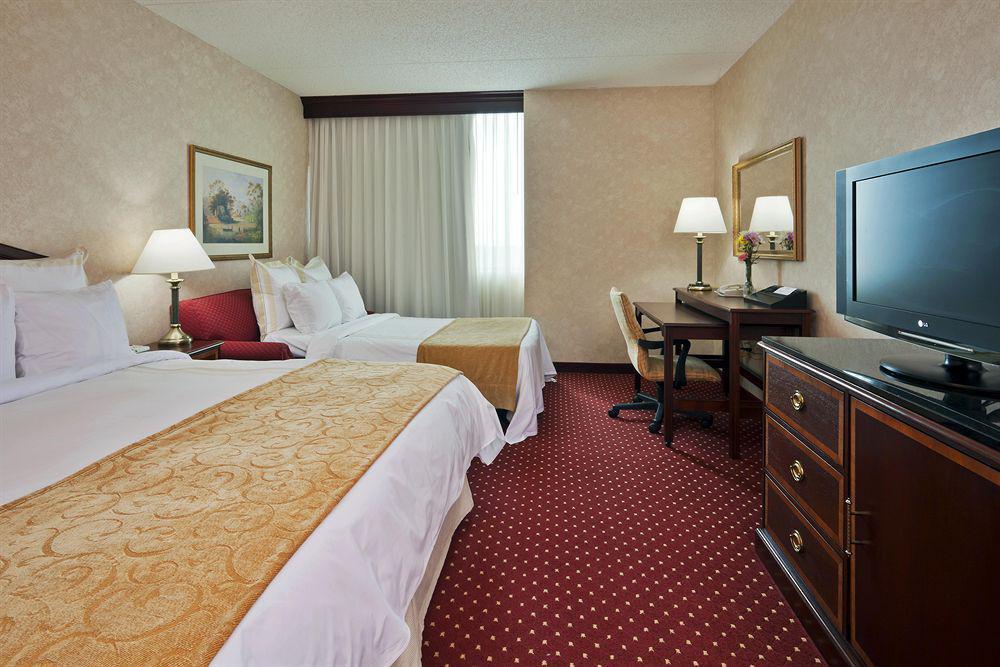 Marriott Cincinnati Northeast Mason Room photo